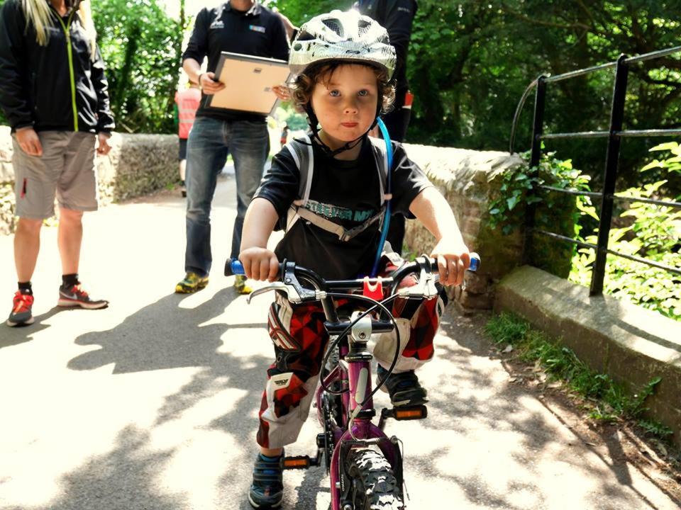 East Coast Adventure Centre Glamping Ξενοδοχείο Rostrevor Εξωτερικό φωτογραφία